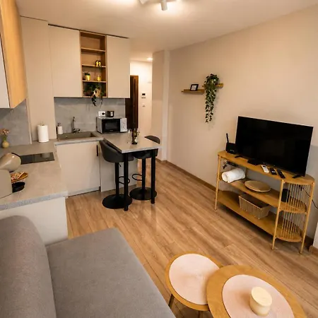 Vesta Dew- Modern With Free Parking In Weliko Tarnowo